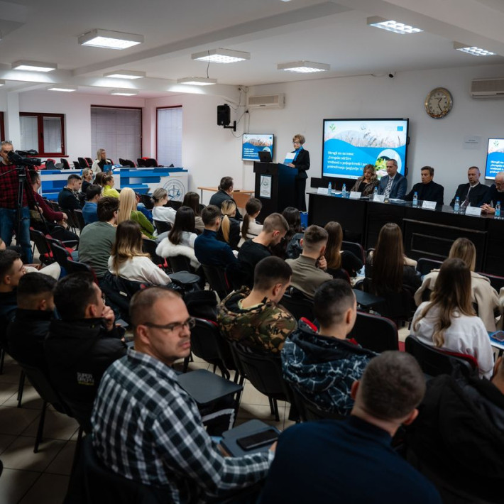 okrugli sto zan mone 2024 07